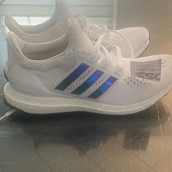 Adidas Ultra Boost White Running Shoes - Picture 3 of 5